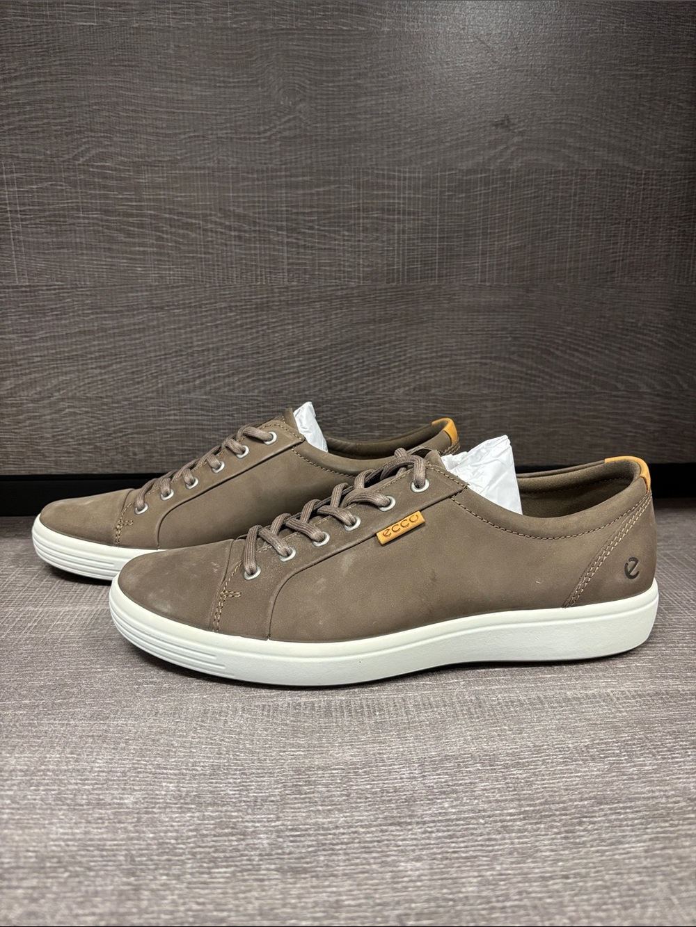 Men's ECCO Soft 7 Leather Sneaker (Dark Clay Lion) - Size 9-9.5